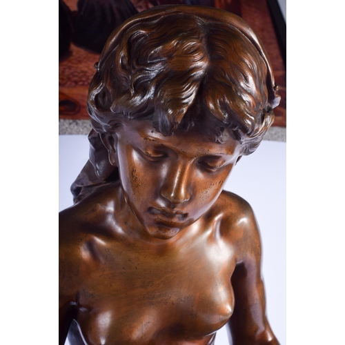 2431 - A VERY LARGE 19TH CENTURY FRENCH BRONZE FIGURE OF A FEMALE modelled pouring water into a putti's mou... 