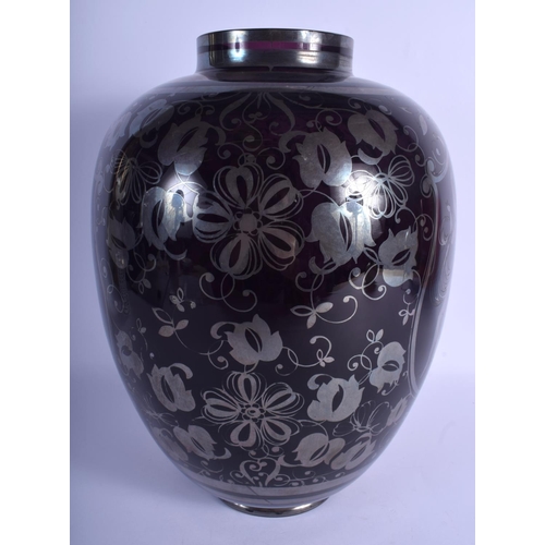 31 - A VERY LARGE HEAVY ART DECO PURPLE SILVER PAINTED GLASS VASE decorated with dancing females in vario... 