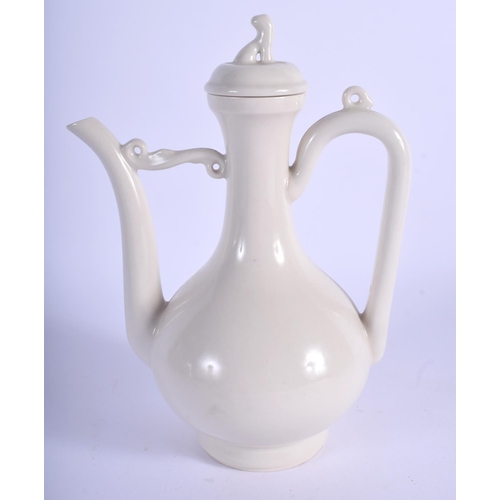 1027 - AN EARLY 20TH CENTURY CHINESE QINGBAI PORCELAIN EWER Late Qing/Republic. 18 cm high.