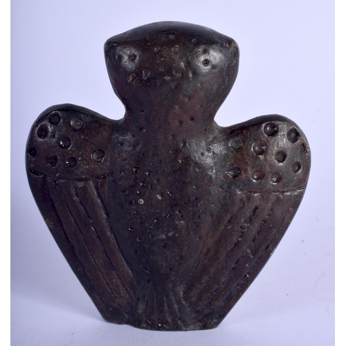 449 - AN ARTS AND CRAFTS BRONZE FIGURE OF AN OWL. 8 cm x 6 cm.