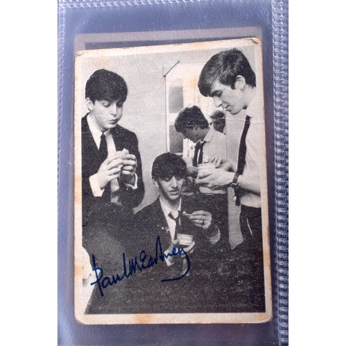 450 - ASSORTED BEATLES MEMORABILIA including cards etc. (qty)