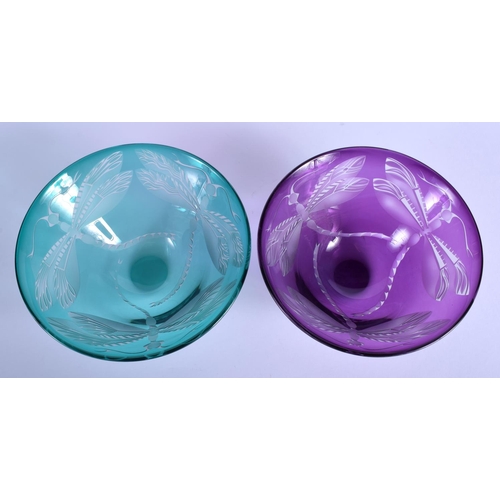 46 - Julia Linstead, Pair of glass bowls, Dragonflies. 14.5 cm diameter.