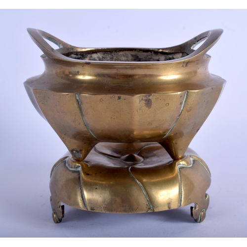 1088 - A 19TH CENTURY CHINESE TWIN HANDLED CENSER ON STAND Qing, bearing Xuande marks to base. 1384 grams. ... 