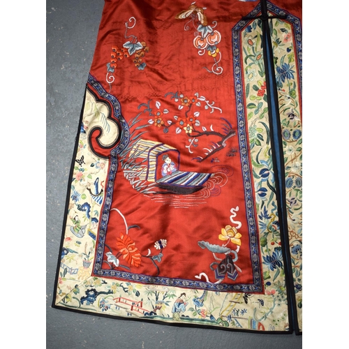 1114 - AN EARLY 20TH CENTURY CHINESE SILKWORK EMBROIDERED ROBE Late Qing/Republic. 110 cm x 138 cm.