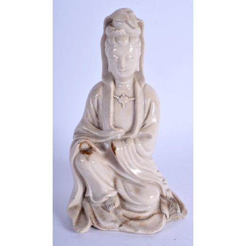 1203 - AN 18TH CENTURY CHINESE BLANC DE CHINE PORCELAIN FIGURE OF GUANYIN Qing, modelled in flowing robes. ... 