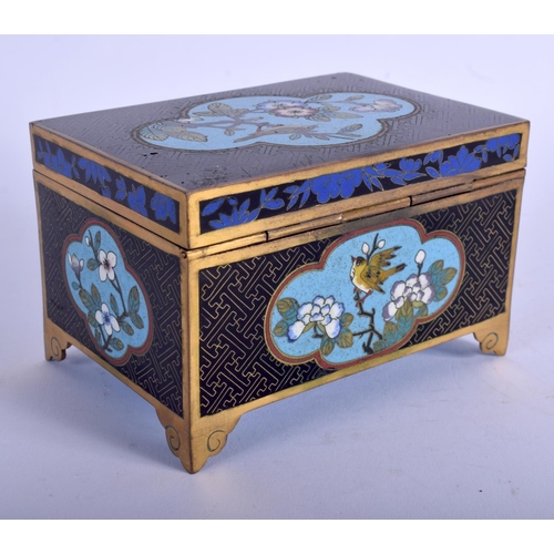 1216 - AN EARLY 20TH CENTURY CHINESE CLOISONNE ENAMEL CASKET Late Qing/Republic, decorated with birds. 11 c... 