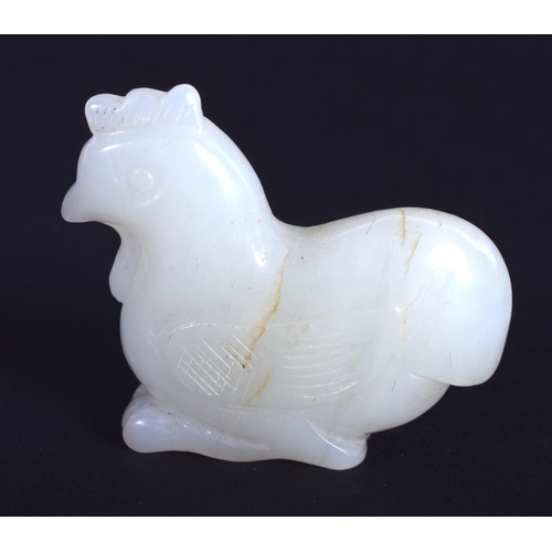 1243 - A CHINESE CARVED WHITE JADE FIGURE OF A BIRD 20th Century. 4 cm x 3 cm.