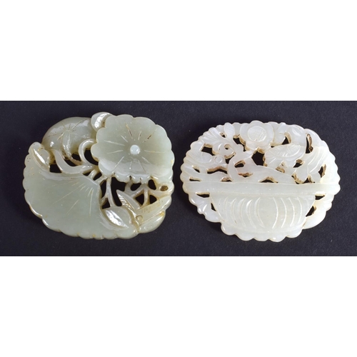 1285 - TWO EARLY 20TH CENTURY CHINESE CARVED GREEN JADE PLAQUES Late Qing/Republic. Largest 4 cm x 3.5 cm. ... 