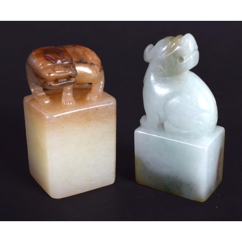 1297 - TWO CHINESE CARVED JADE SEALS 20th Century. Largest 2.75 cm x 2.5 cm. (2)