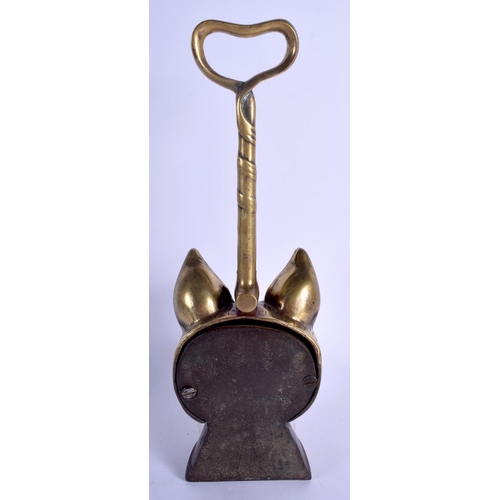 748 - A 19TH CENTURY BRONZE HUNTING FOX AND STIRRUP DOOR STOP. 38 cm high.