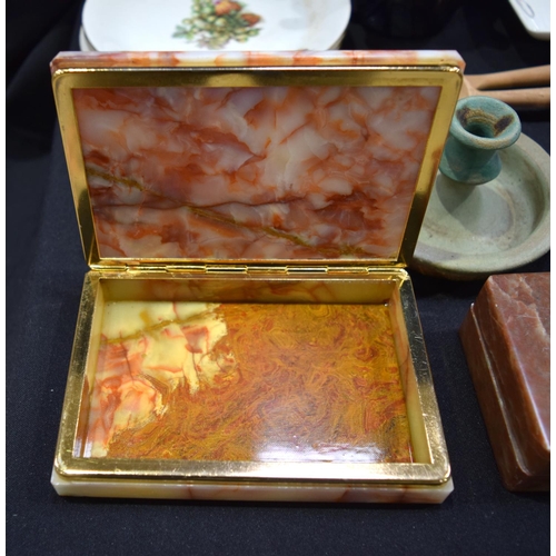 3005 - Coalport figurine agate boxes and other ceramics