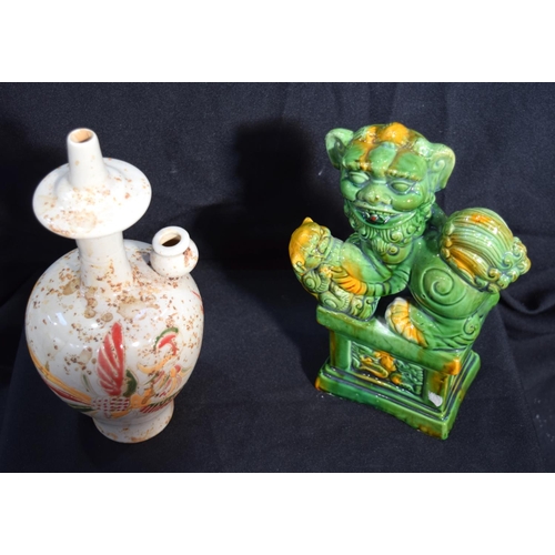 3027 - Chinese Ceramic Foo Dog and a ceramic vessel.  28 cm