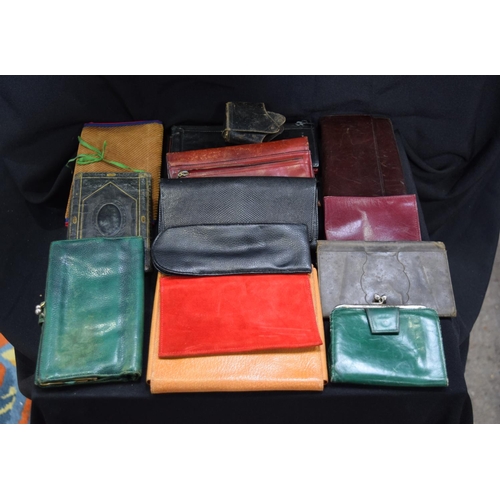 3035 - Group of Vintage purses including Cartier(15)