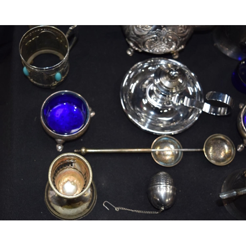 3037 - Group of silver plated items (Qty|)