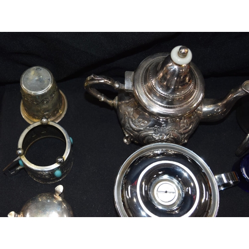 3037 - Group of silver plated items (Qty|)