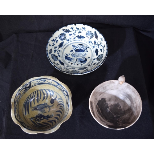 3052 - Crackle glaze dragon bowl and two other bowls largest 20cm