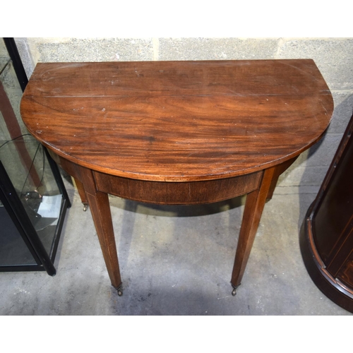 3112 - George III half moon shaped Side Table.  77cm x 98cm