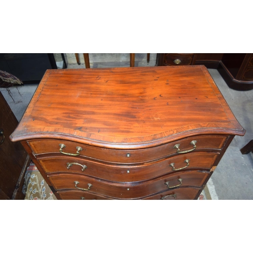 3113 - George III four drawer Chest of Drawers.  81cm x 86cm