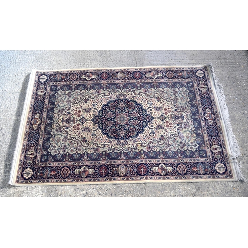 3146 - A Persian rug. 220cm x 139cm