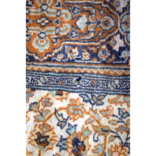 3156 - 20th Century Persian finely knotted Rug.  221cm x 141cm