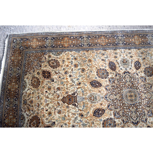 3156 - 20th Century Persian finely knotted Rug.  221cm x 141cm