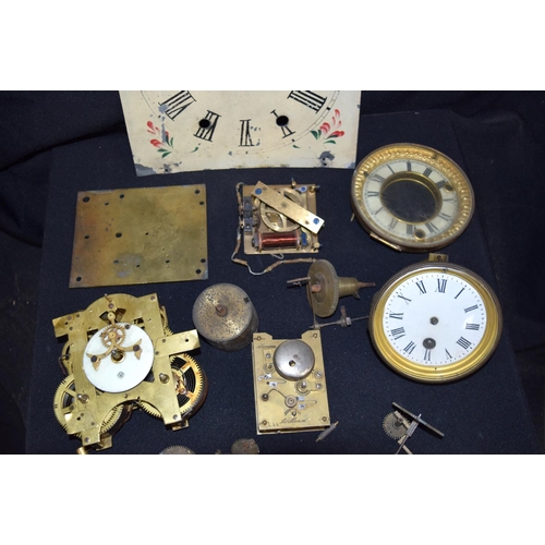 3168 - Group of clock workings and parts