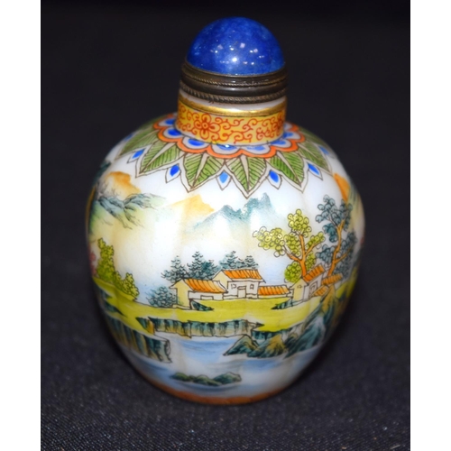 3197 - Chinese snuff bottle decorated with figures in landscapes.  7 cm