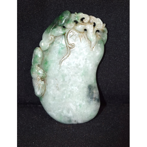 3207 - Chinese carved Jade bolder. 8.5cm