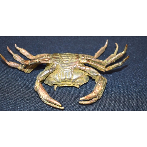 3262 - A small bronze Japanese  crab 13 cm