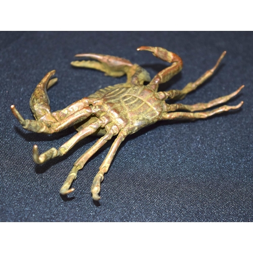 3262 - A small bronze Japanese  crab 13 cm