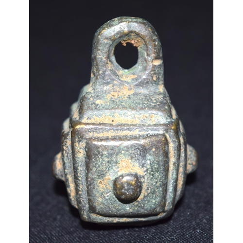 3285 - Chinese bronze Weight.  6cm