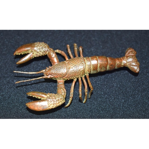 3325 - A small bronze Japanese  lobster 9 cm