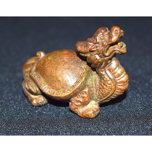 3328 - A small bronze Japanese  dragon 5 cm