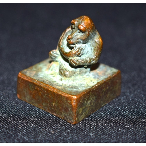 3341 - A small Chinese  bronze monkey  seal  2 x 3cm