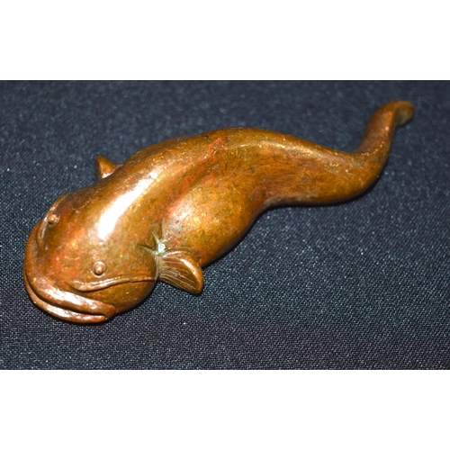 3354 - A small Japanese  bronze catfish 11cm