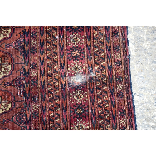 3158 - Tekke Turkman long rug.  220cm x 116cm