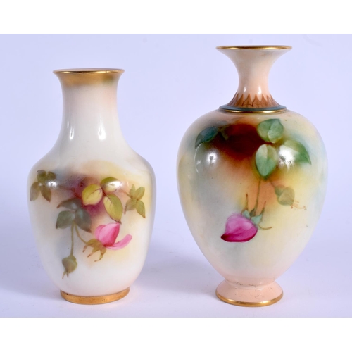 108 - A ROYAL WORCESTER VASE painted with Hadley style roses shape H 302 date code for 1912 and a Royal Wo... 