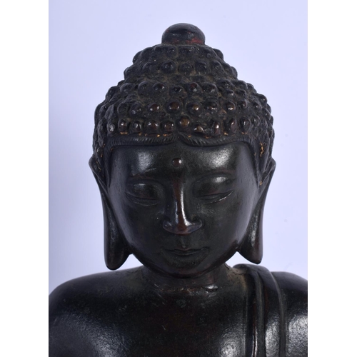 1531 - A LOVELY 16TH/17TH CENTURY CHINESE TIBETAN LACQUERED BRONZE FIGURE OF THE BHAISAJYAGURU BUDDHA Pala ... 