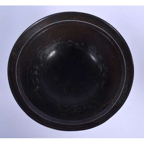 1574 - A LARGE 19TH CENTURY CHINESE BRONZE CENSER bearing Xuande marks to base. 23 cm x 14 cm.