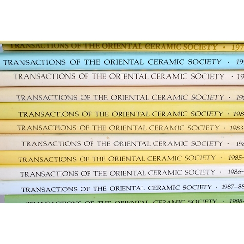 1586 - Transactions of the Oriental Ceramics Books. (36)