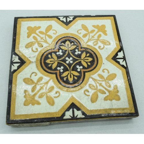 4044 - Three Victorian Neogothic Majolica tile 15 x 15cm (3).