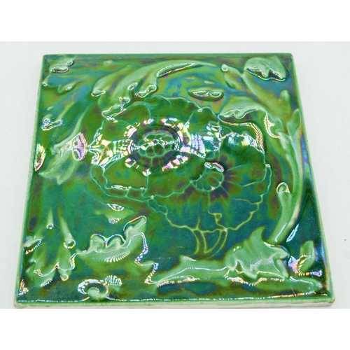 4068 - Three Green Glaze Tiles in a floral pattern 15 x 15cm (3).