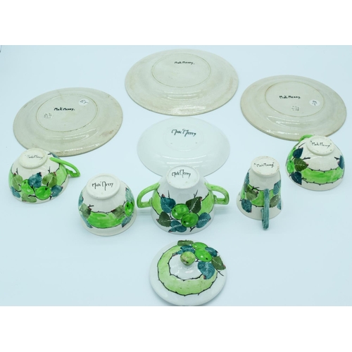 4100 - A part Mak merry tea set (10).