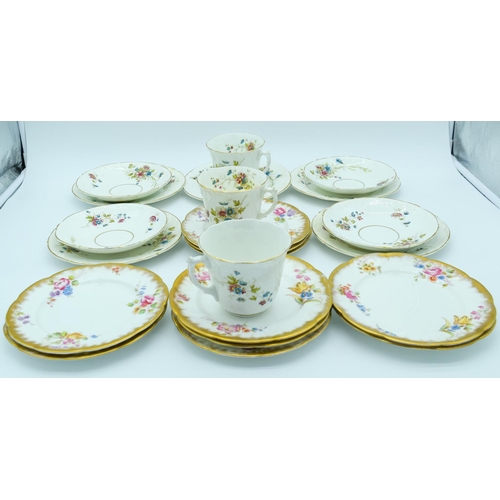 4125 - Collection of English porcelain plates, saucers and cups Qty.