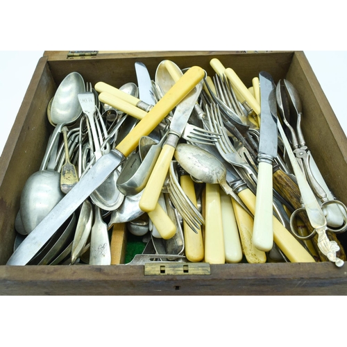 4129 - Collection of Flat ware and plated items.