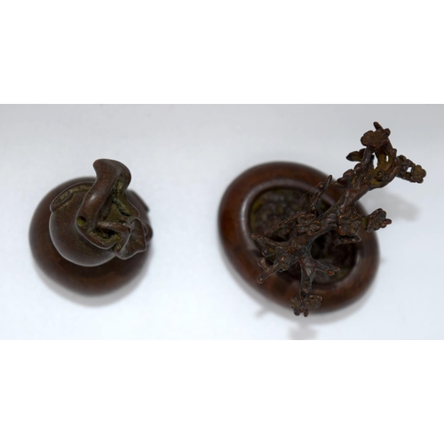 4244 - A Japanese small bronze Bonsai tree and a fruiting pod  6cm (2).