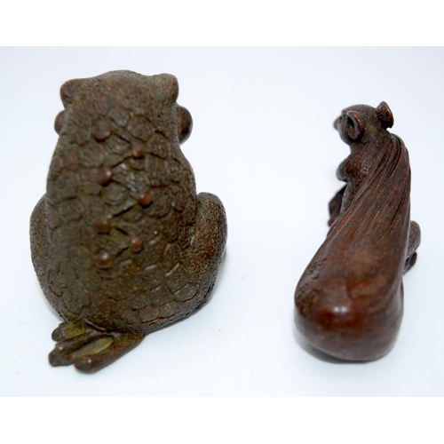 4251 - A Japanese small bronze Toad and a mouse 6cm (2).