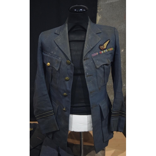 4407 - RAF Flight Lieutenant  Uniform and Greatcoat (3).