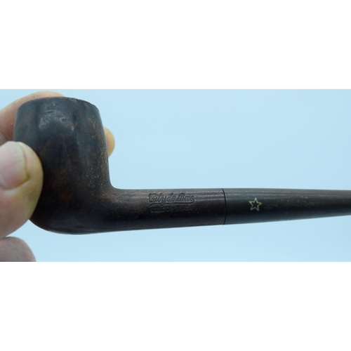 4489 - A collection of vintage pipes. (Qty)