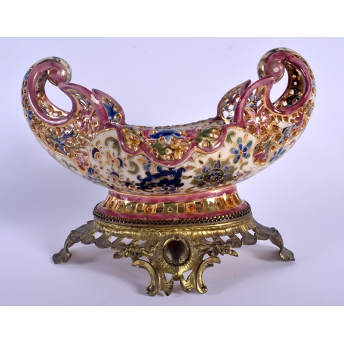 58 - A 19TH CENTURY HUNGARIAN FISCHER POTTERY BOWL upon a gilt metal base. 24 cm x 18 cm.